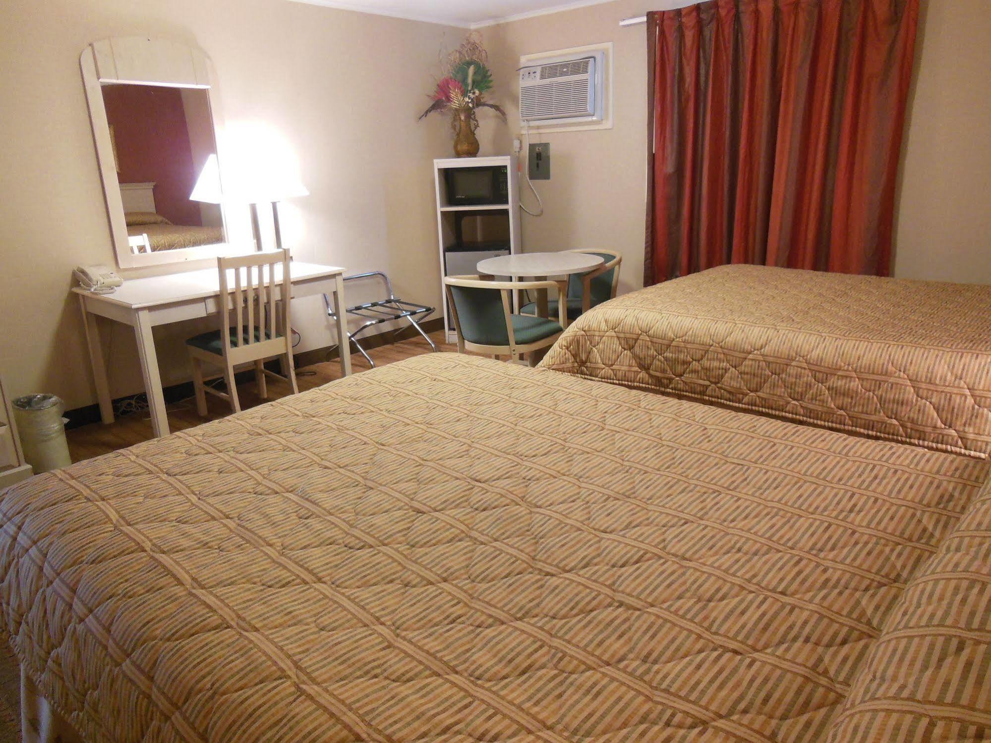 Wilbraham Inn Ludlow Εξωτερικό φωτογραφία