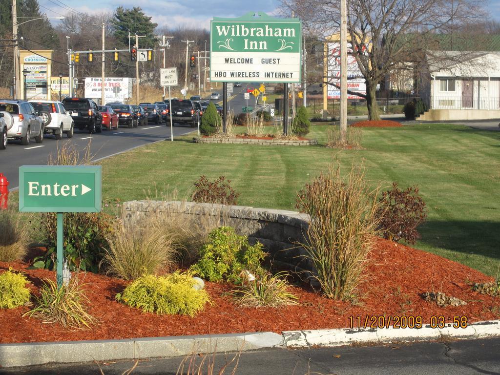 Wilbraham Inn Ludlow Εξωτερικό φωτογραφία